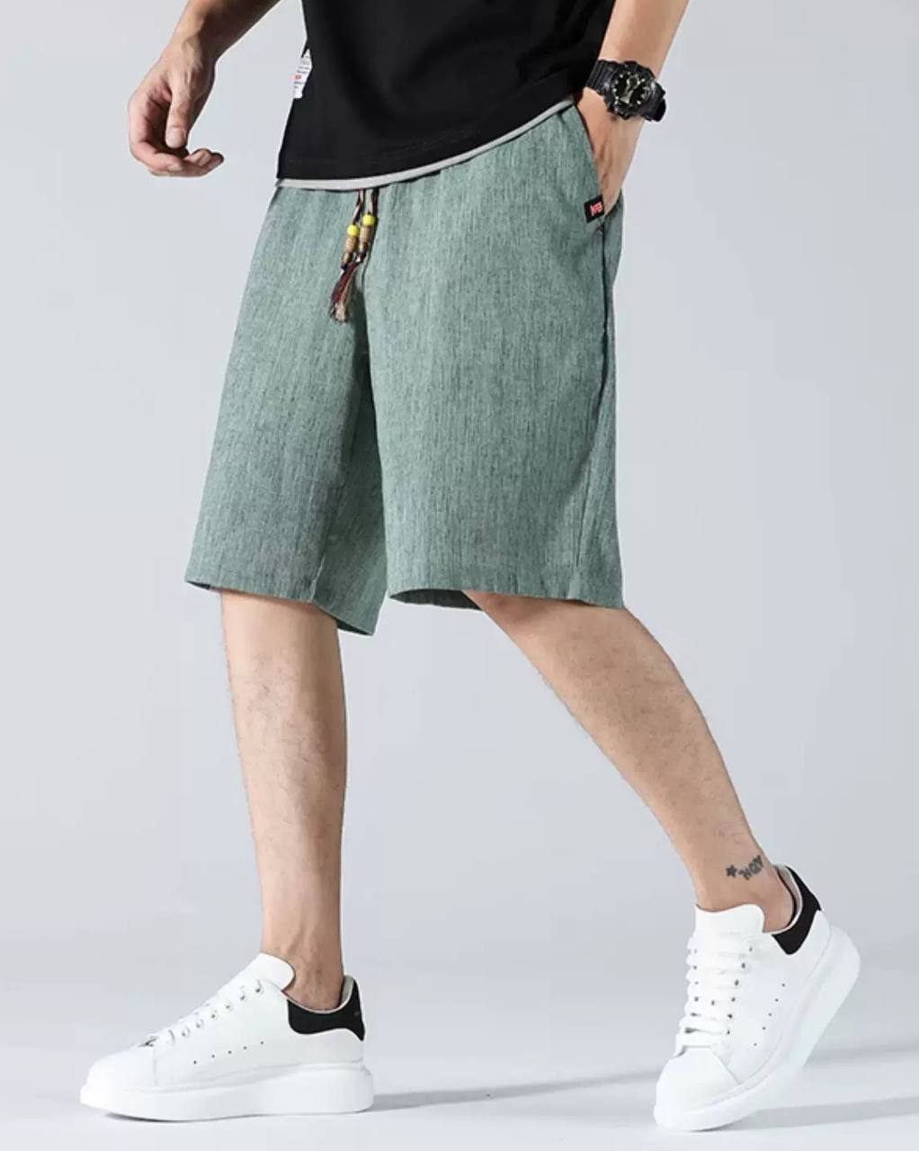 Outdoor loose quick-drying men's shorts