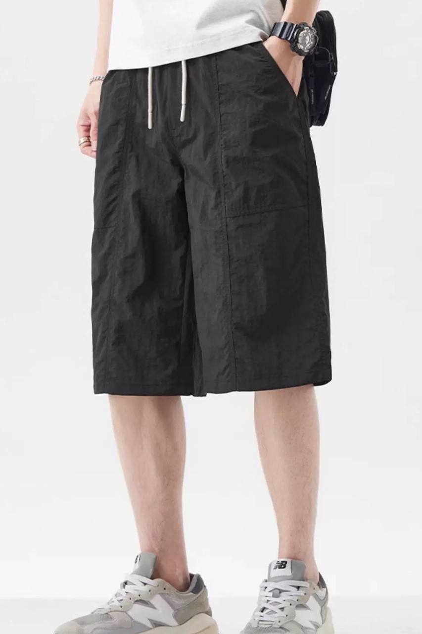 Outdoor loose quick-drying men's shorts